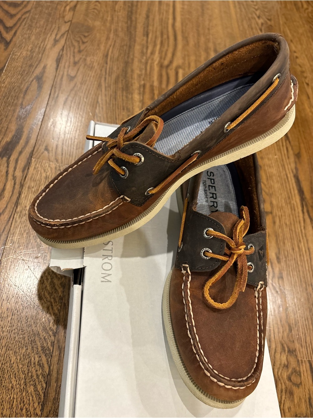 Sperry Two-Tone Brown Leather Boat Shoes with Tan Laces